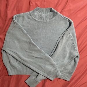 H&M Light Gray Turtleneck Sweater